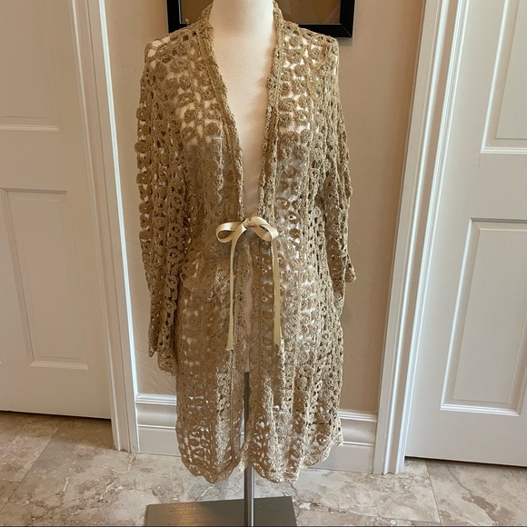 Unique crocheted open front tunic duster. XL. Beige tan. Look closely. - Picture 2 of 8